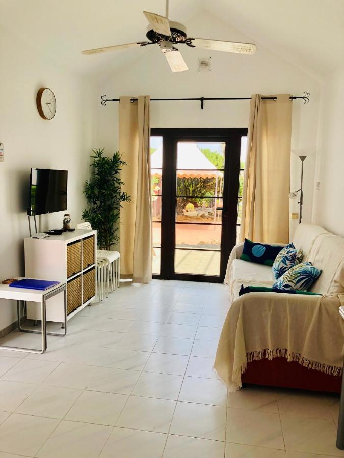 Spacious 1 bed bungalow in Caleta de Fuste Exterior foto